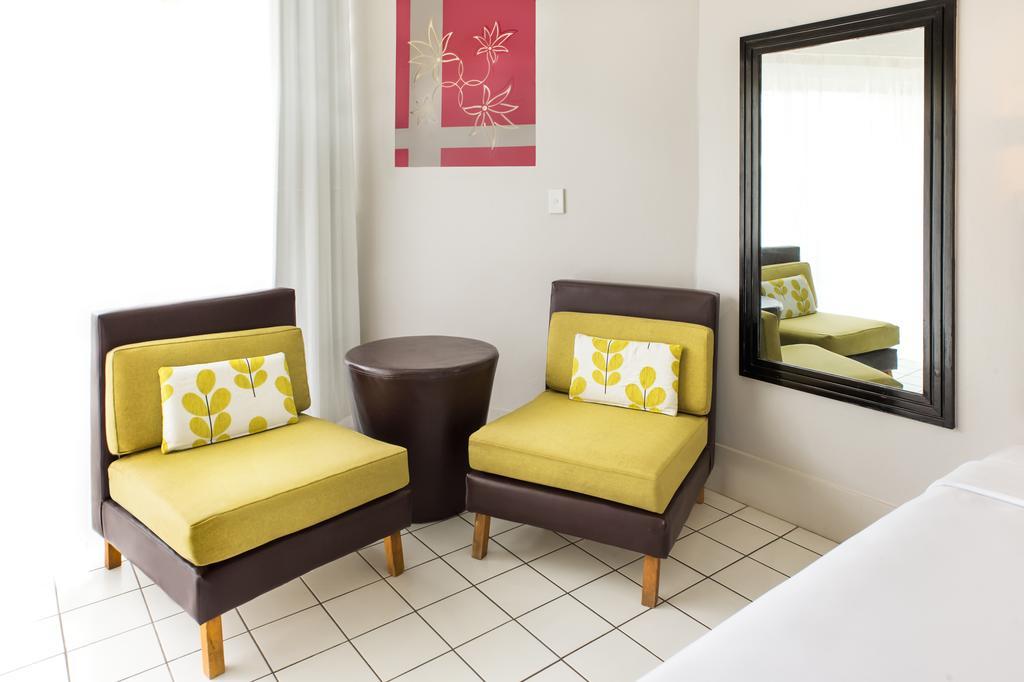Mercure Nadi Esterno foto